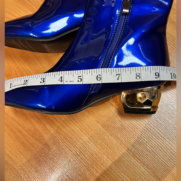 NWOT - BALL Heel Short Boots - Picture 9 of 14